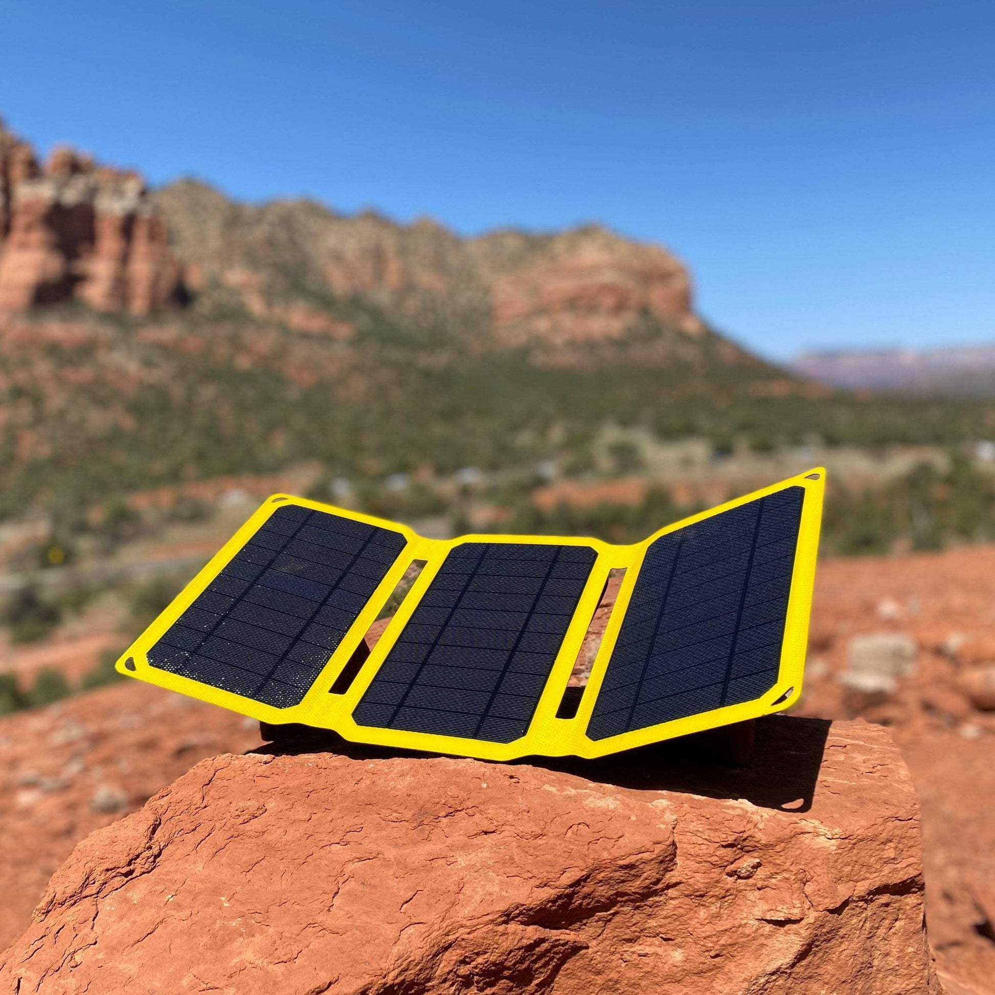 15W Portable Solar Panel Charger Kit - USB-A & USB-C for Power Banks, Phones, and More