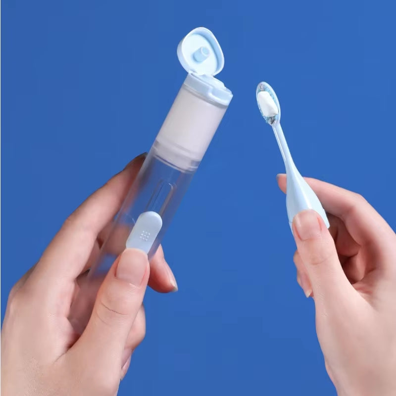 1PC Portable Folding Toothbrush Travel Toothbrush Set Creative Tooth Clean Tools Can Hold Toothpaste